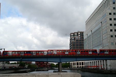 DLR Isle of Dogs